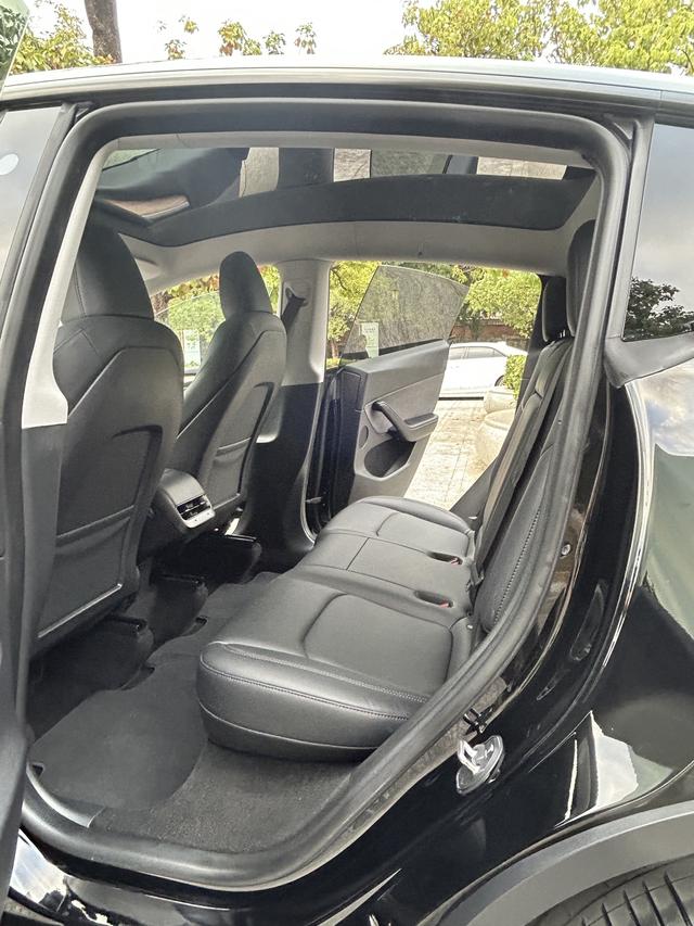 Certificated Pre-Owned Model Y 2023 Rear-Wheel Drive Version -u21534791