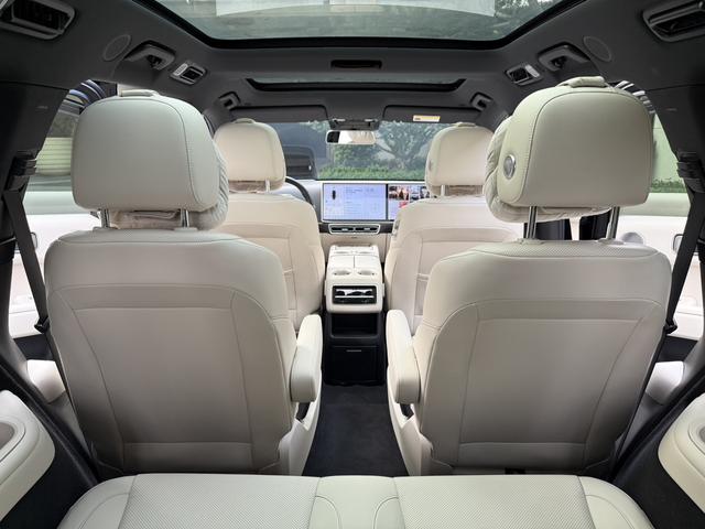 Certificated Pre-Owned Li Auto L8 2023 Air Edition -u21884977