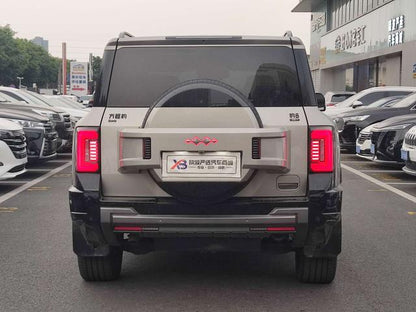 Certificated Pre-Owned Formula Leopard 8 2025 Brave and Wise Flagship Edition 7-Seater -u21708105