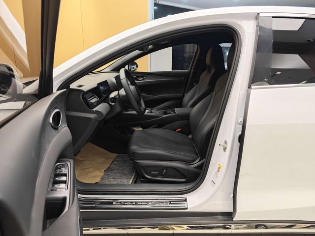 Certificated Pre-Owned BYD Seal 06DM 2024 DM-i 80KM Premium Edition -u22724607