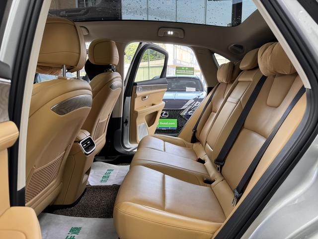 Certificated Pre-Owned Wenjie M5 2022 Extended-Range Rear-Wheel Drive Standard Version -u22146241