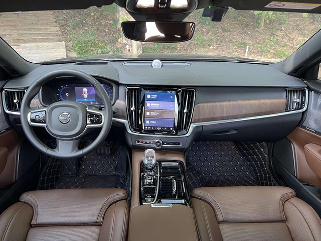 Certificated Pre-Owned Volvo S90 PHEV 2023 T8 AWD Long-Range Inscription Luxury Edition -u21105349