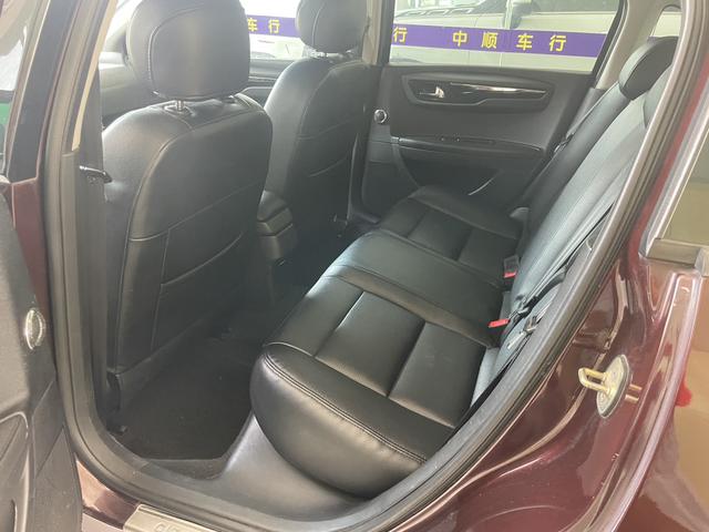 Mercedes-Benz C-Elysee VTS Edition 2014, modèle Prestige 1.6L à boîte manuelle, certifiée d'occasion - u18790172