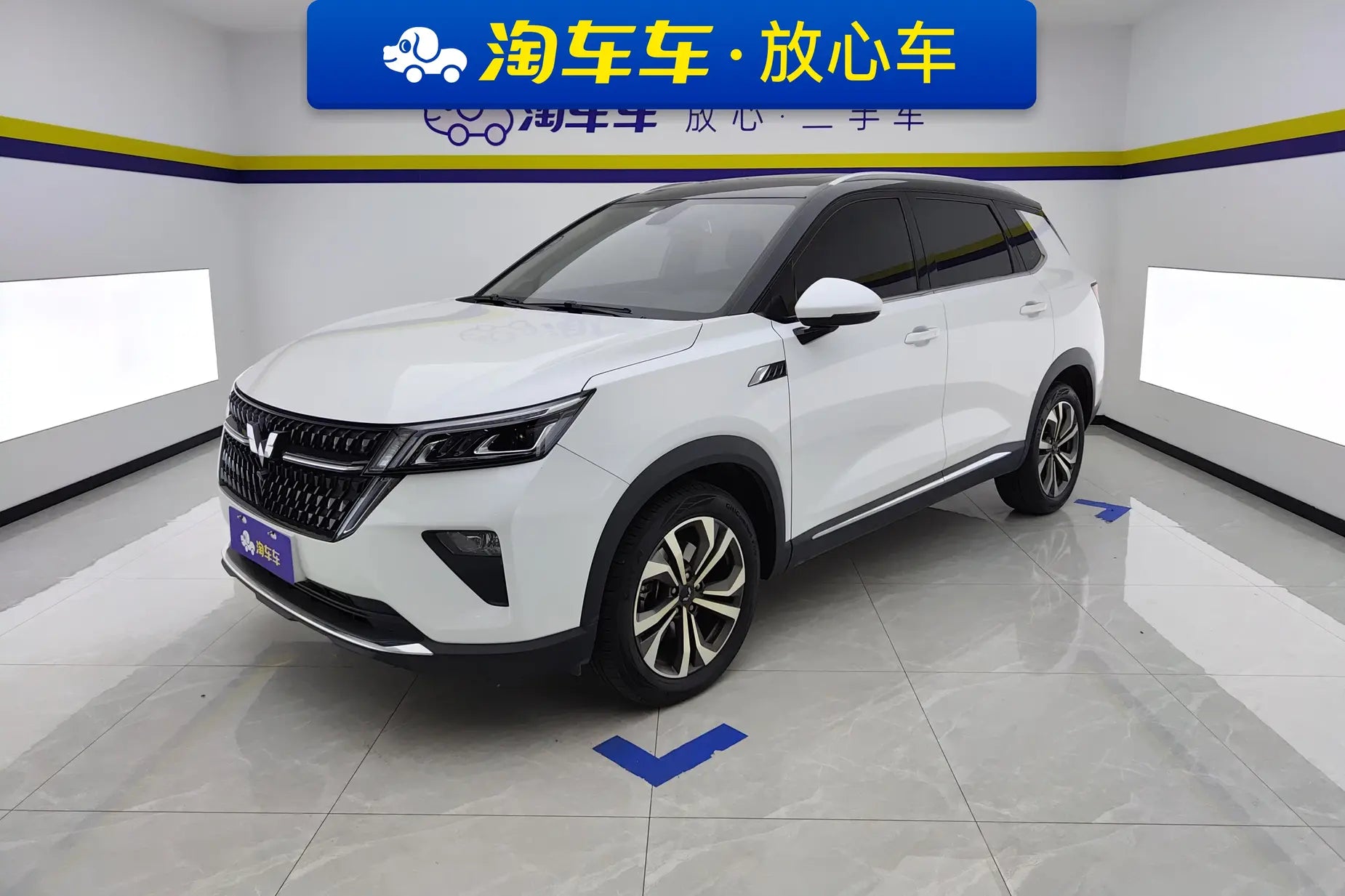 Certificated Pre-Owned SAIC-GM-Wuling Xingchen 2021 1.5T Automatic Starshine Edition - u22557750