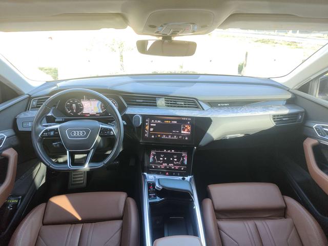 Pre-Owned Audi e-tron (Imported) 2019 Model 55 quattro Technical Version