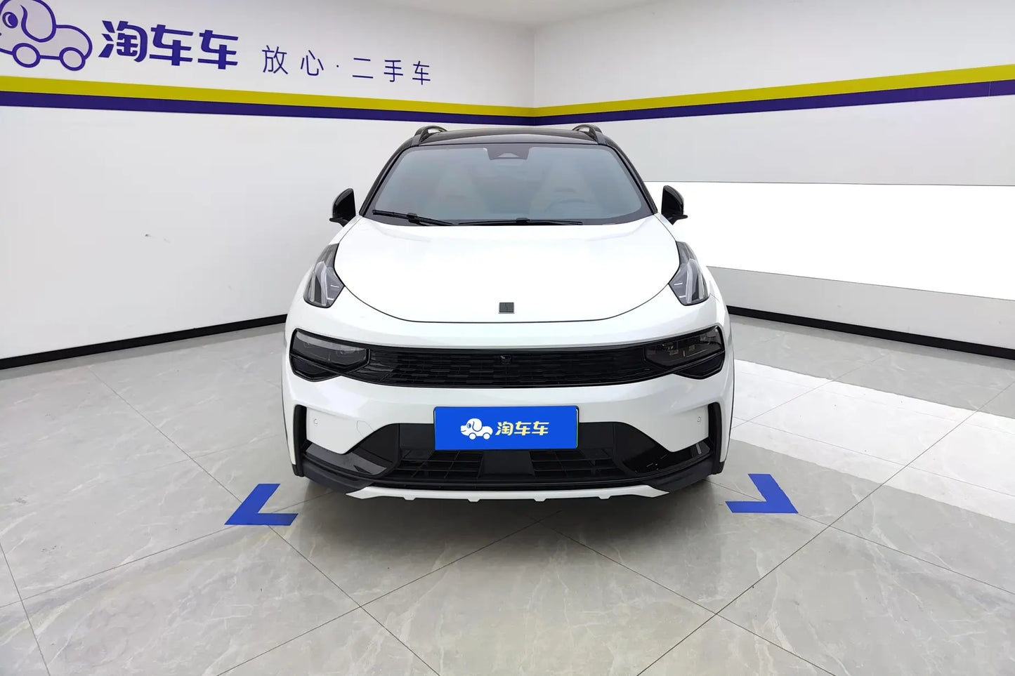 Certificated Pre-Owned Lynk & Co 01 EM-P 2023 1.5TD EM-P Dawn Edition