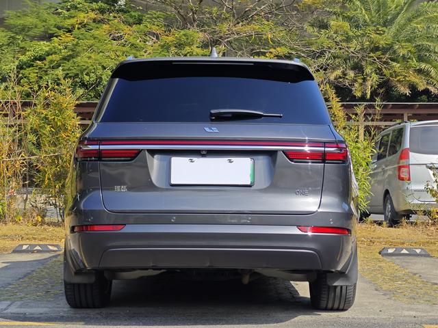 Certificated Pre-Owned Li Auto ONE 2021 Extended-Range 6-Seater Edition -u22443877
