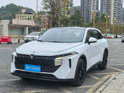 Certificated Pre-Owned Dongfeng Nissan Venucia Big V 2022 260T Idol Edition - u22627056