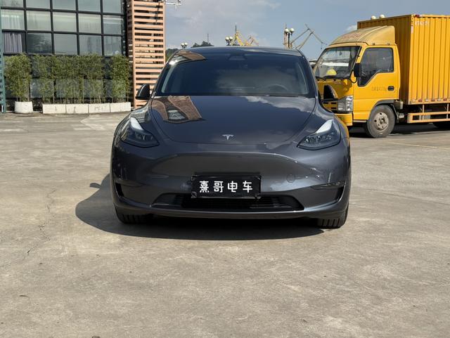 Pre-Owned Tesla Model Y 2021 Standard Range Rear-Wheel Drive