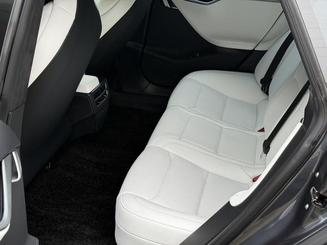 Certificated Pre-Owned Tesla Model S 2017 100D -u22507756