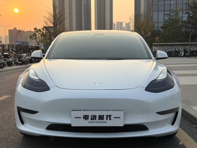 Certificated Pre-Owned Tesla Model 3 2022 Performance All-Wheel Drive High-Performance Edition -u22465349