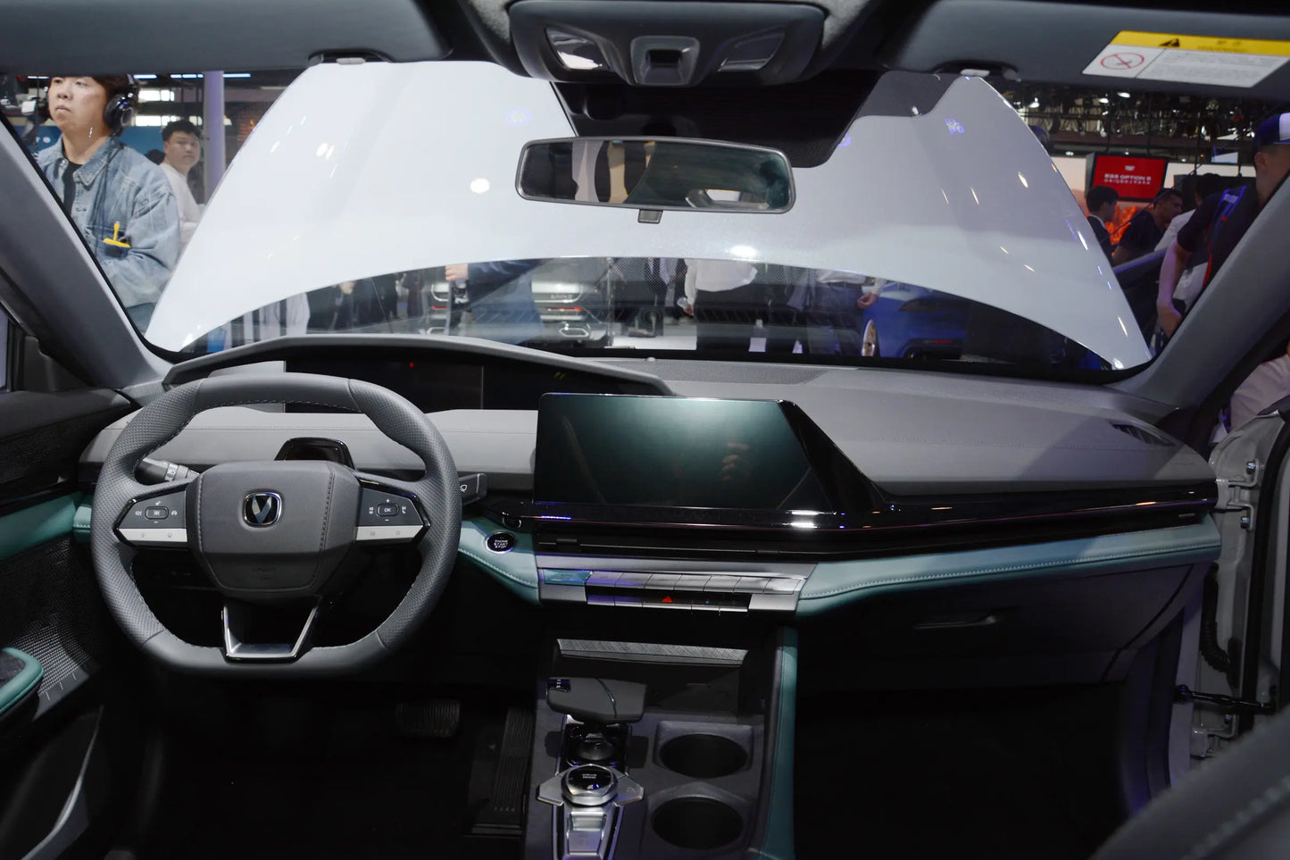 Changan Changan UNI-V Zhidian iDD - Híbrido PHEV