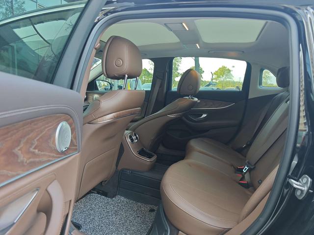 Certificated Pre-Owned Mercedes-Benz E-Class 2023 Restyled E 260 L Sedan - u22434505