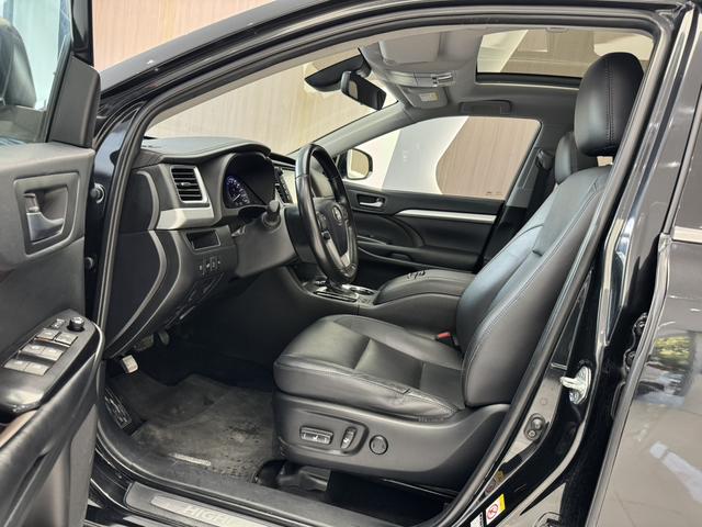 Certificated Pre-Owned Highlander 2018 2.0T 4WD Luxury Edition 7-Seater China VI - u22445737