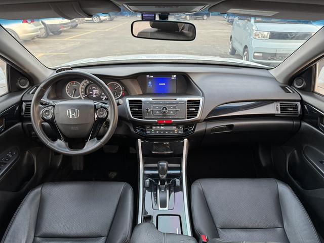 Certificated Pre-Owned Dongfeng Honda Accord 2016 2.0L Luxury Edition - u22451814