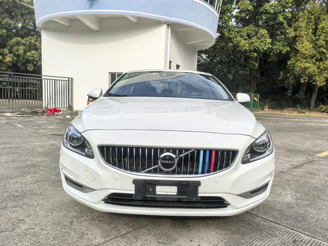 Certificated Pre-Owned Volvo S60 2018 S60L T3 Intelligent Entry Edition - u22547601