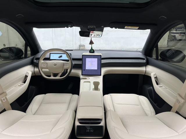 Certificated Pre-Owned NIO ES6 2023 75kWh -u22751472