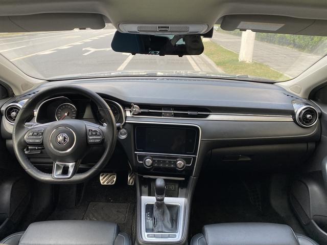 Certificated Used MG6 2018 Model 20T Automatic Luxury Intelligent Connection Edition National VI