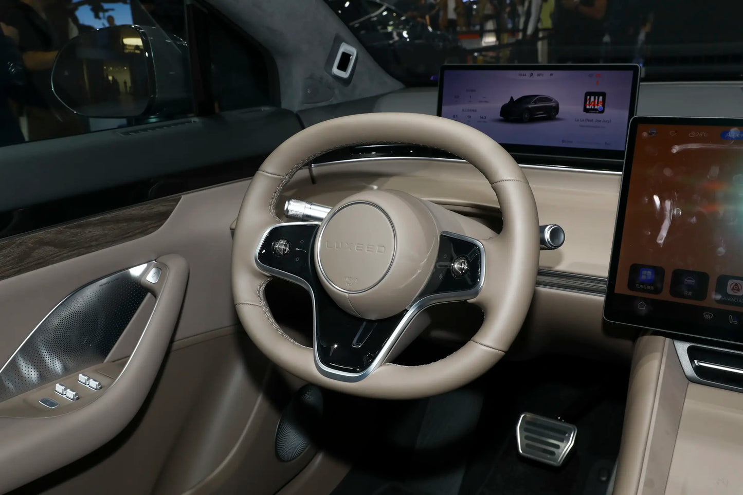 Chery LUXEED R7-Híbrido REEV