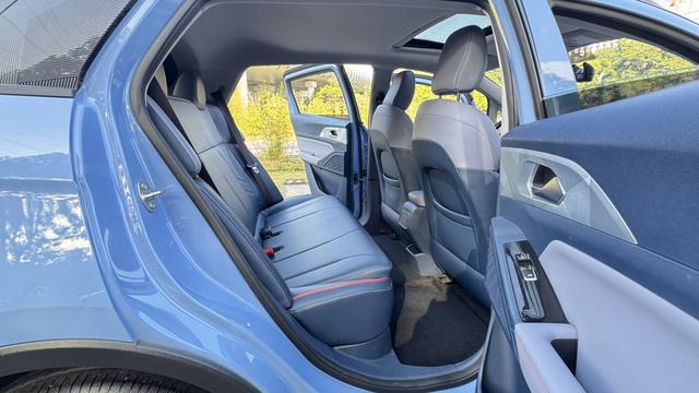 Certificated Pre-Owned Geely Geometry E Firefly 2023 401KM Linglong Tiger