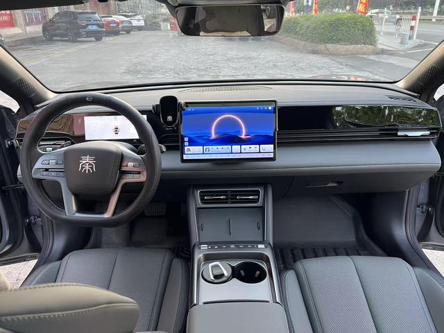 Pre-Owned BYD Qin L EV 2025 Model 545KM Beyond Version