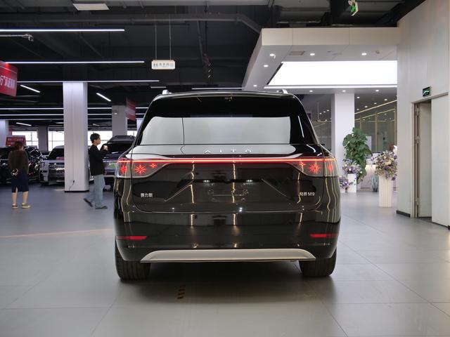 Certificated Pre-Owned Wenjie M9 2024 Extended-Range Ultra Six-Seater Version -u22652127