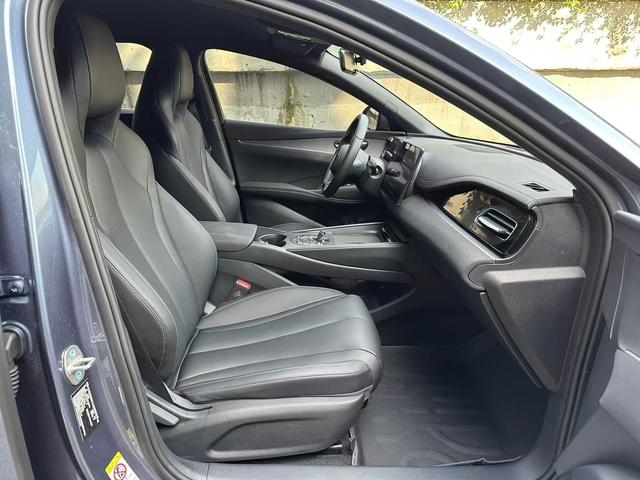 Certificated Pre-Owned BYD Seal 06DM 2024 DM-i 80KM Luxury Edition -u20742871