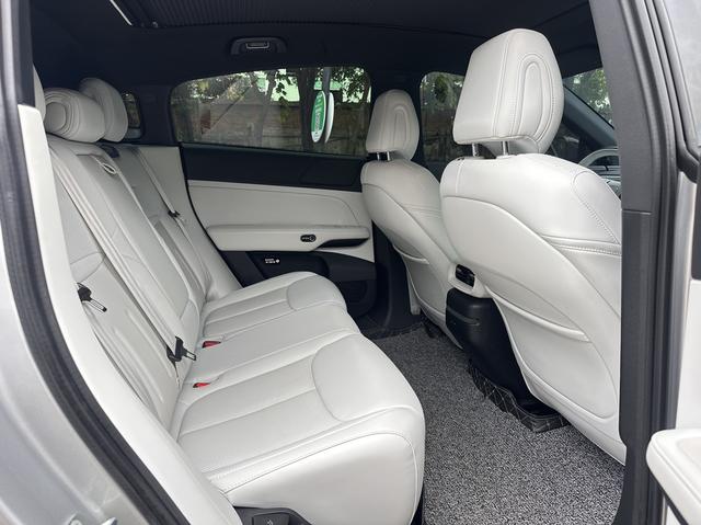 Certificated Pre-Owned XPENG G6 2023 580 Long Range Max -u22536596