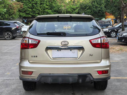 BYD S6 2014 2.0L Manuelle Luxe 5 places d'occasion certifiée - u22119686