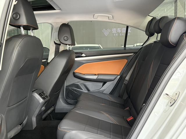 Certificated Pre-Owned Bora 2023 200TSI DSG Enjoyable Drive Edition - u22553738