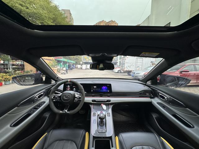 Certificated Pre-Owned Yingbao 2023 270T DCT J16 Edition - u22611952