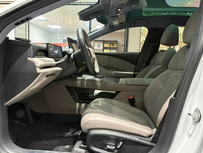 Certificated Pre-Owned Geely Galaxy Xingyao 8 PHEV 2025 Edition 130km EM-i Premium Version -u22763859