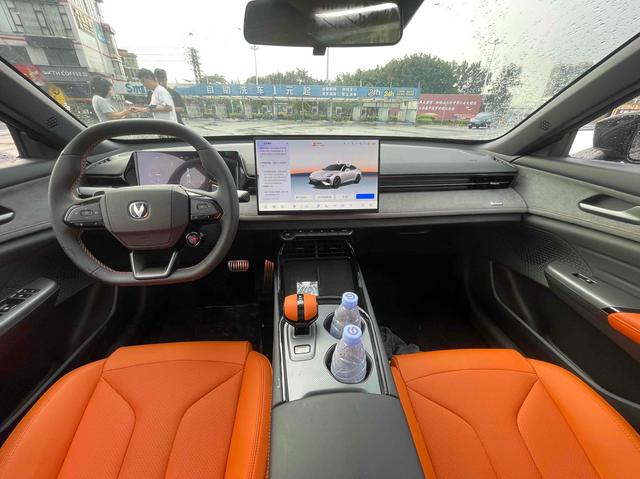 Certificated Pre-Owned Changan UNI-V 2025 Third Generation 2.0T Dynamic Edition - u21948467