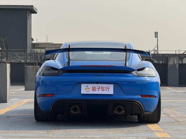 Certificated Pre-Owned Porsche 718 2022 Cayman GT4 RS 4.0L - u22609623