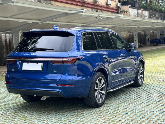 Pre - Owned 2020 Li ONE Extended - range 7 - seat Edition