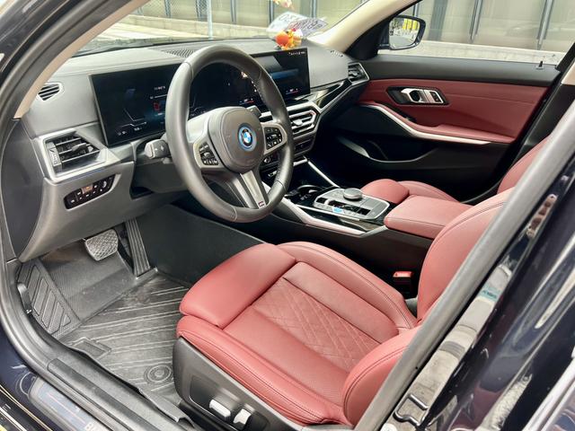 Certificated Pre-Owned BMW i3 2022 eDrive35L -u22955447