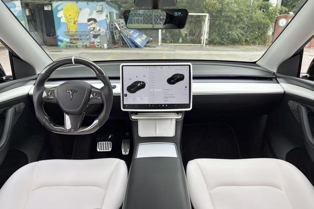 Certificated Pre-Owned Tesla Model Y 2021 Standard Range Rear-Wheel Drive Version -u22525044