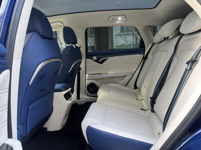 Certificated Pre-Owned VOYAH FREE 2021 4WD Standard Extended-Range Exclusive Luxury Package -u22599498