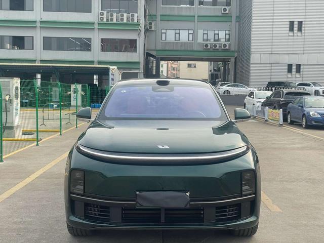 Certificated Pre-Owned Li Auto L7 2025 Max Intelligent Upgrade Version -u22434647