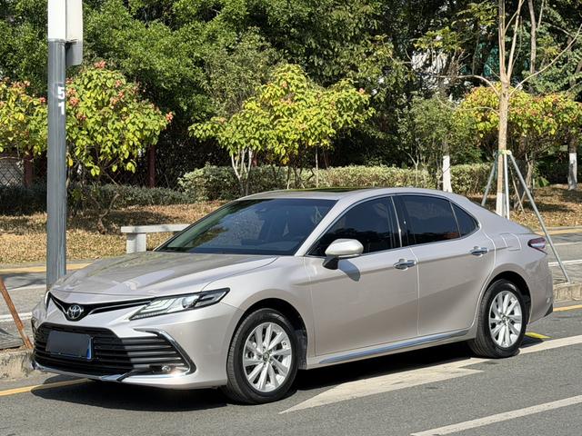 Certificated Pre-Owned GAC Toyota Camry 2023 2.0G Luxury Edition - u22696551