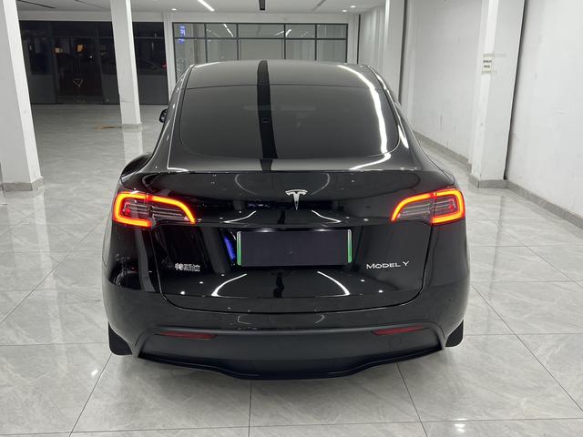 Pre-Owned Tesla Model Y 2022 Facelift Rear-Wheel Drive Edition