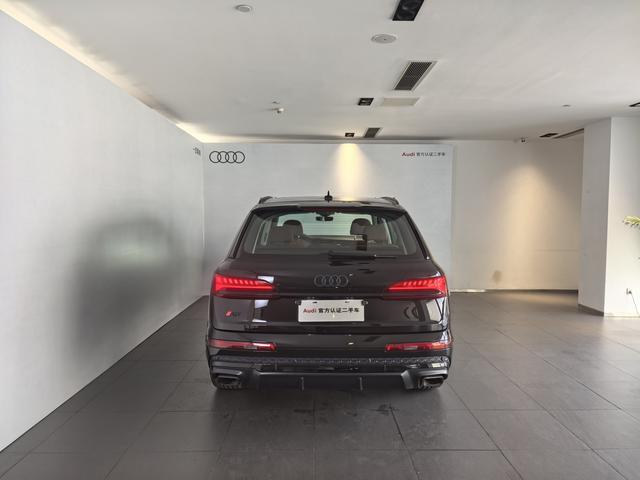 Certificated Pre-Owned Audi Q7 2024 45 TFSI Quattro S Line Black Warrior Edition - u22275538