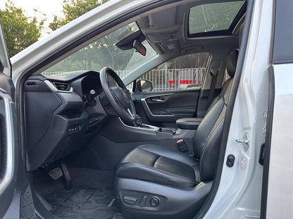 Certificated Pre-Owned RAV4 Rongfang 2021 2.0L CVT Two-Wheel Drive Fashion Edition - u22429126