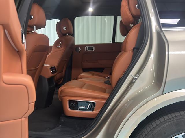 Certificated Pre-Owned Li Auto L8 2023 Pro Edition -u22774559