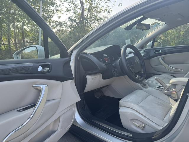 Certificated Used Citroën C5 2012 2.0L Automatic Exclusive Version - u22068504