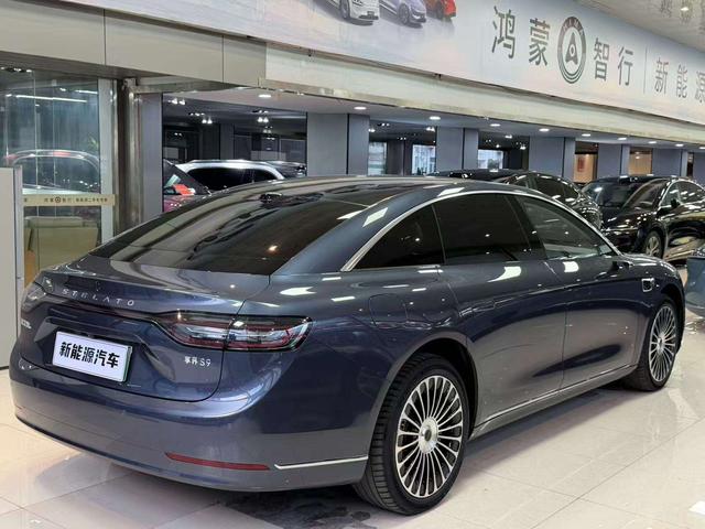 Pre-Owned Hengjie S9 2025 Extended Range Rear-Drive Ultra