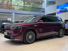 Certificated Pre-Owned Wenjie M8 2025 Edition 235 Extended-Range Version Four-Wheel Drive -u22096871