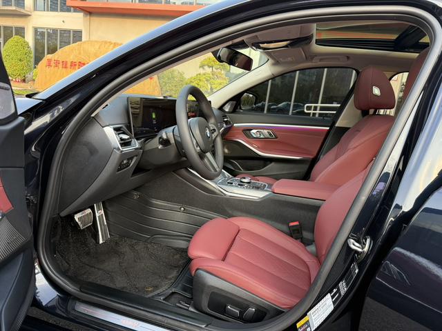 Certificated Pre-Owned BMW i3 2023 eDrive35L -u22698713