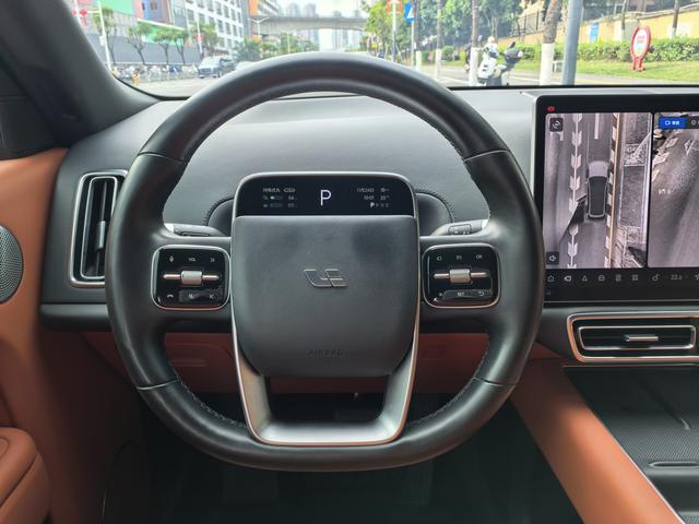 Pre-Owned 2023 Ideal L8 Pro Edition