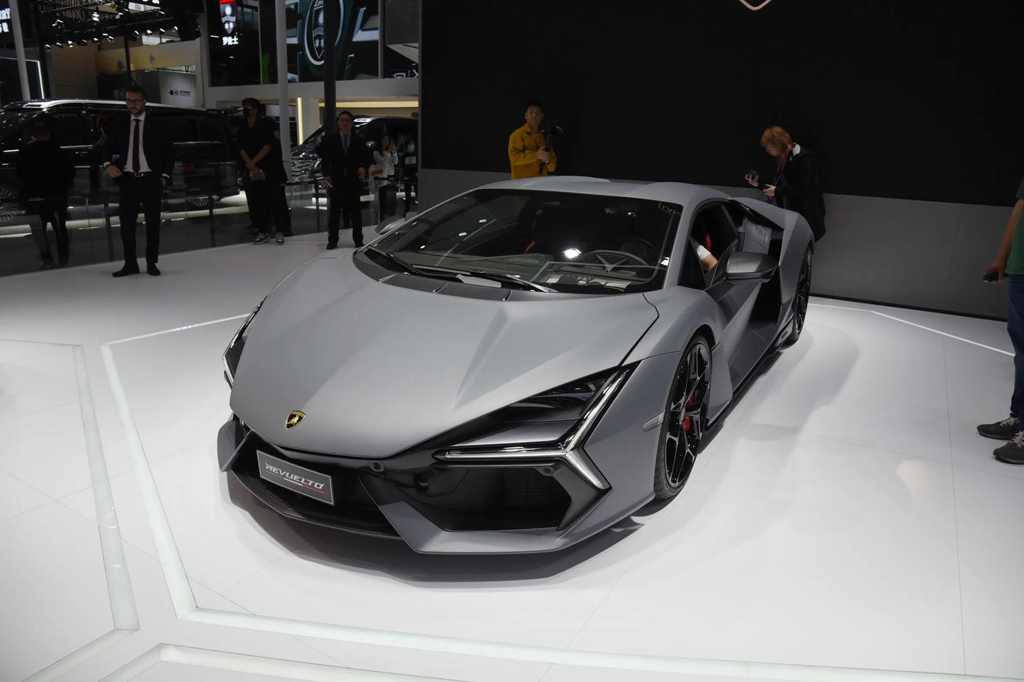 Lamborghini Revuelto - Híbrido PHEV